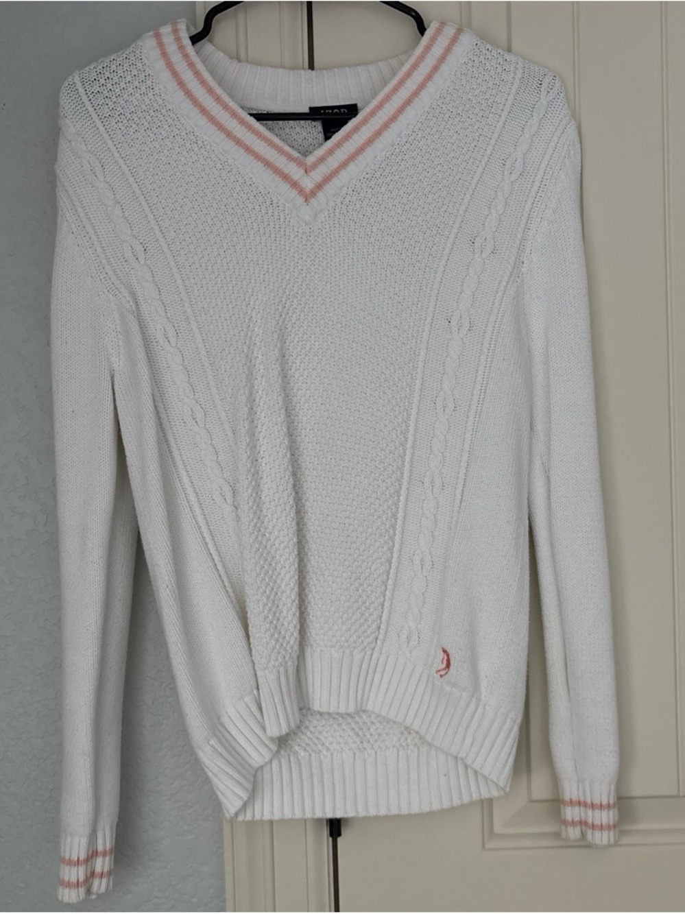 Izod White V-Neck Cable Knit Sweater with Pink Trim